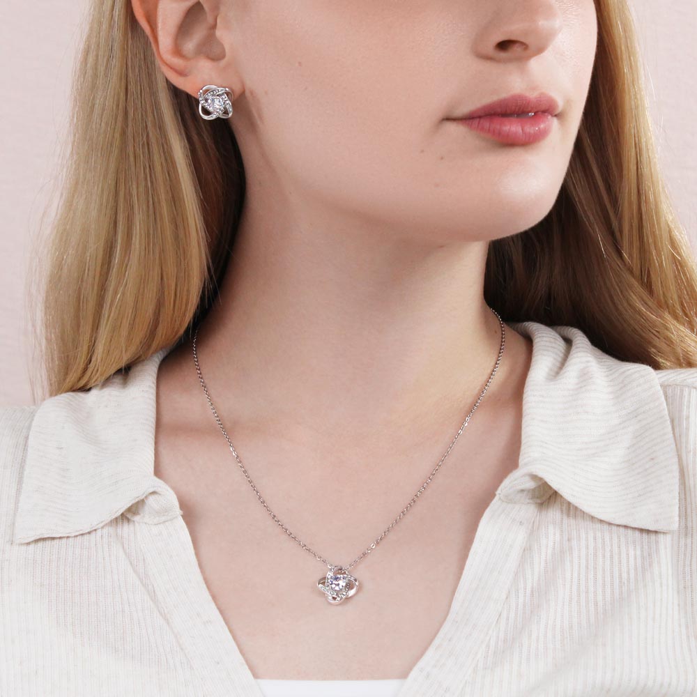 You Are Seen – A Necklace & Earring Gift Set for a Mother-at-Heart